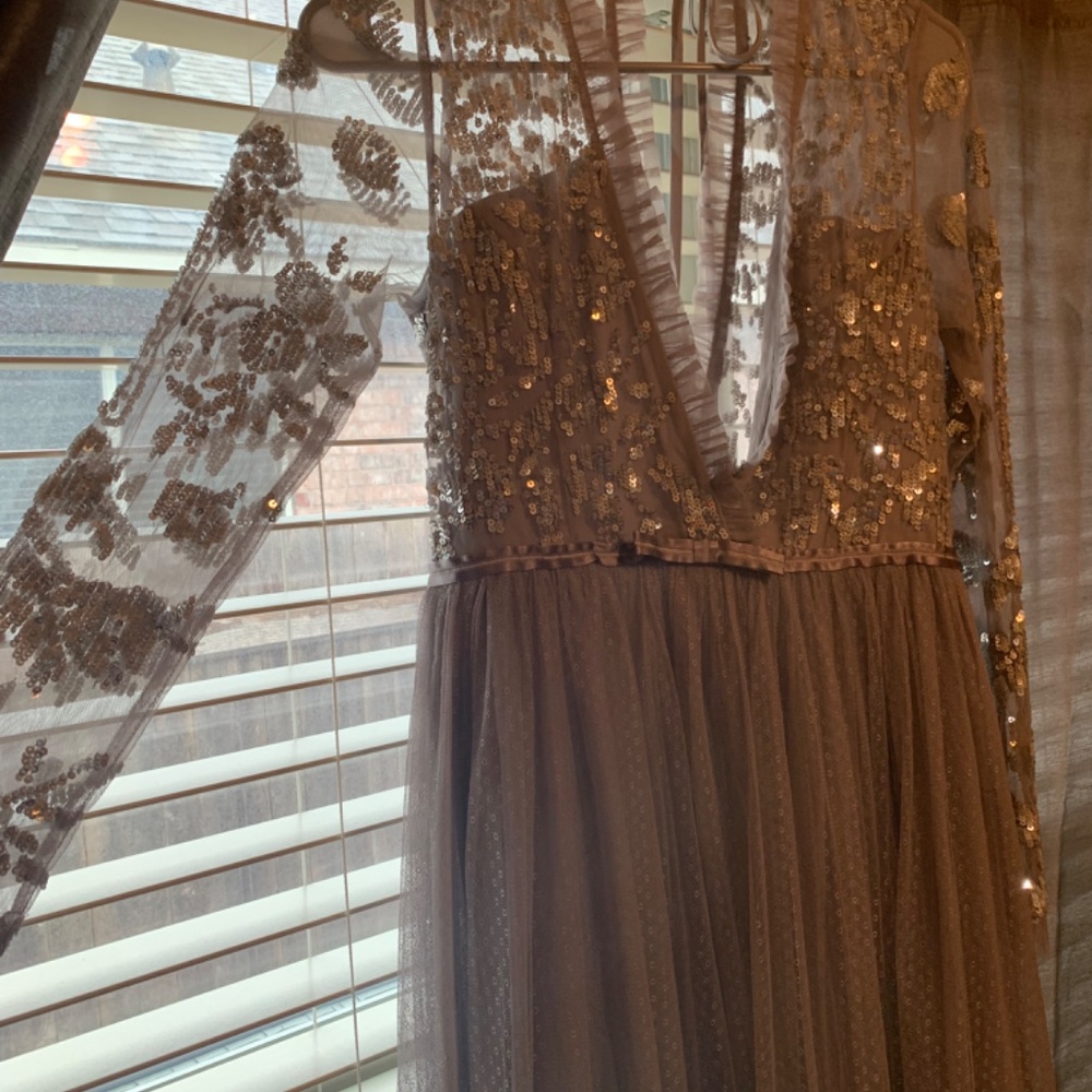 Needle & Thread Eleanor layered gowns available in pink and grey gray - Picture 4 of 7